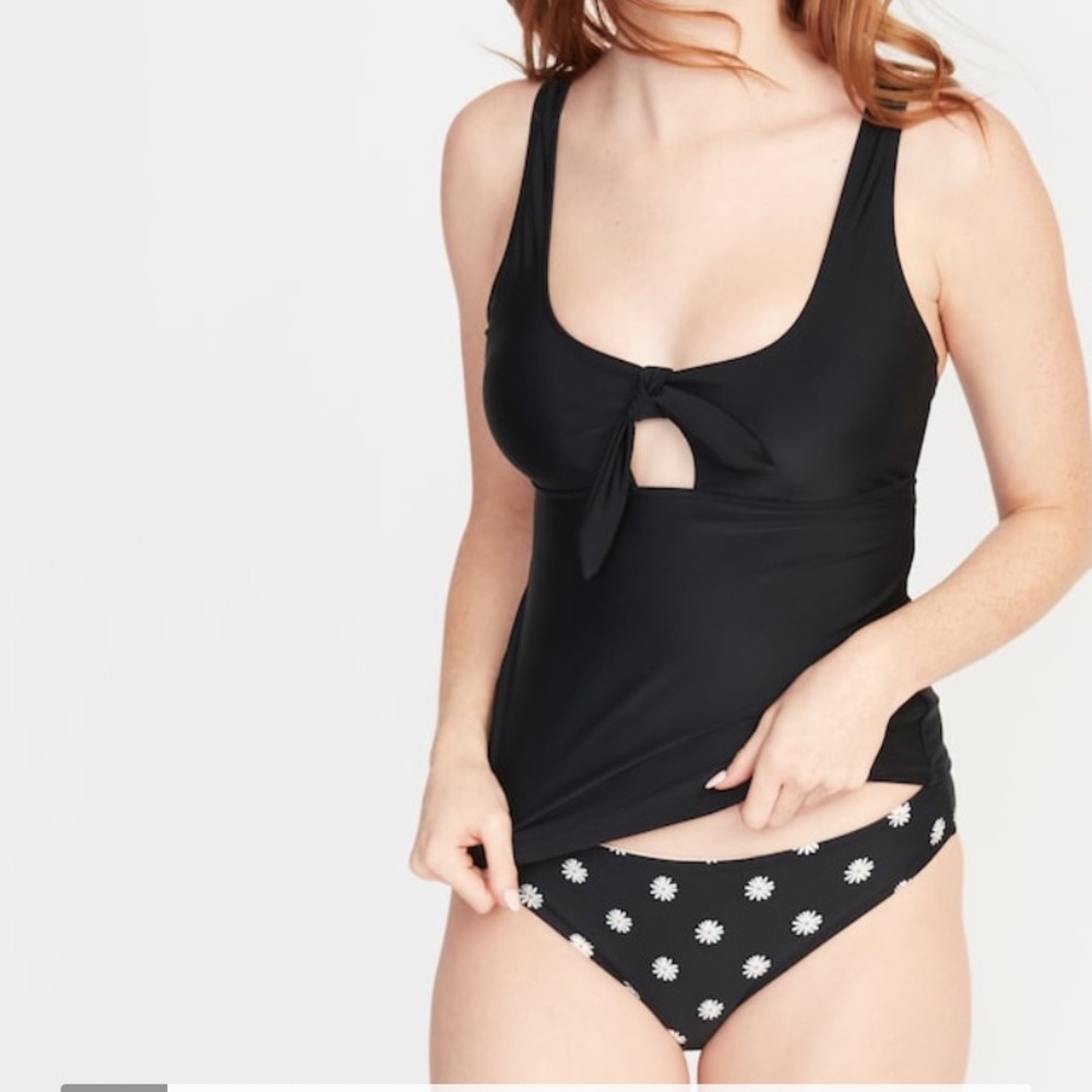 Swim tank